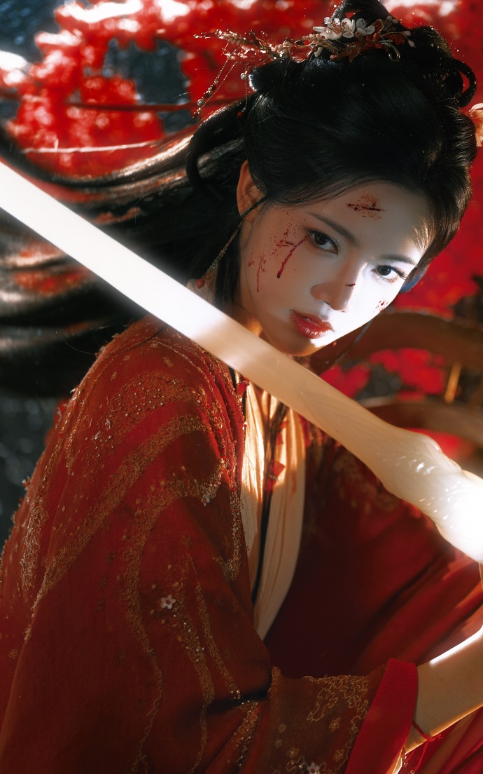 暑期档电视剧排行：百花杀第六，野狗骨头第九，第一剧热度飙升