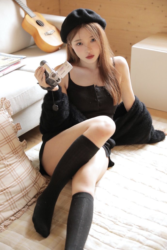 柠萌影视携手爱奇艺打造古装剧《一念江南》正式开机