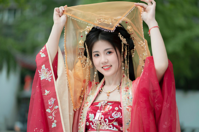 小妇人 封面